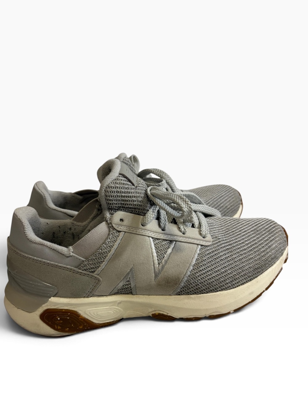 New Balance 1440 Women’s Size 9 Gray Fresh Foam Running Sneakers